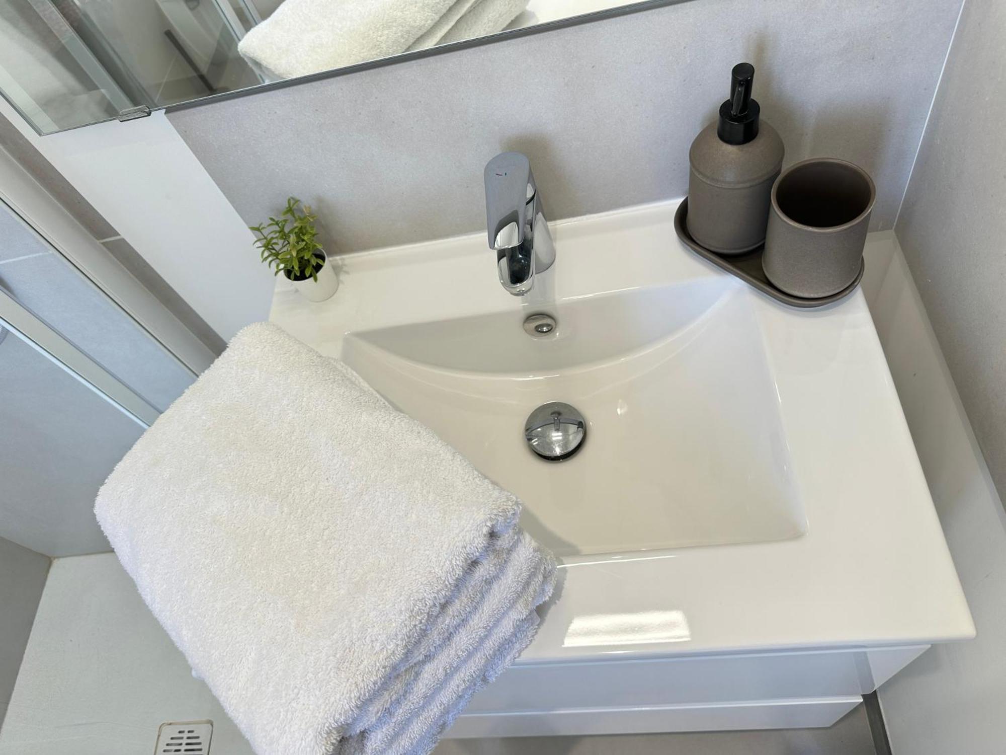 Maison De Ville Tout Confort A Cannes Et A 10 Minutes A Pied De La Plage Экстерьер фото