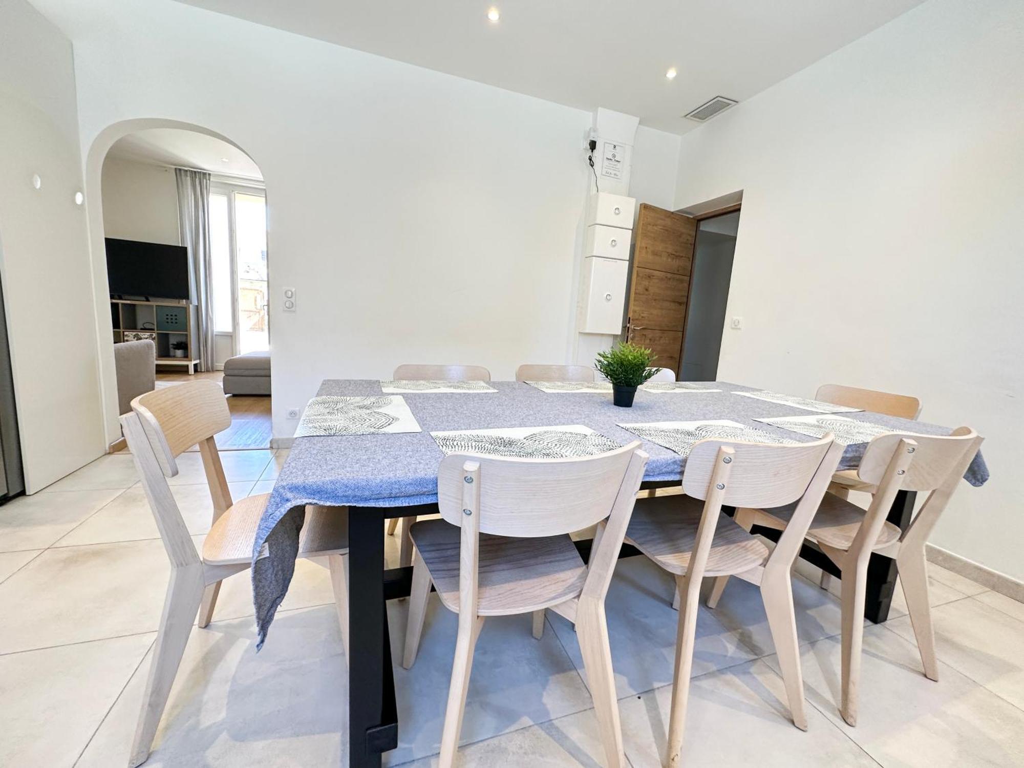 Maison De Ville Tout Confort A Cannes Et A 10 Minutes A Pied De La Plage Экстерьер фото